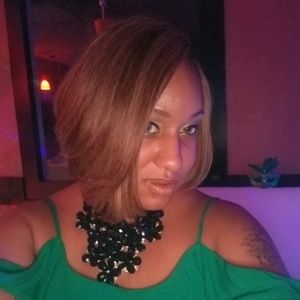 Meet your Posher, Ada